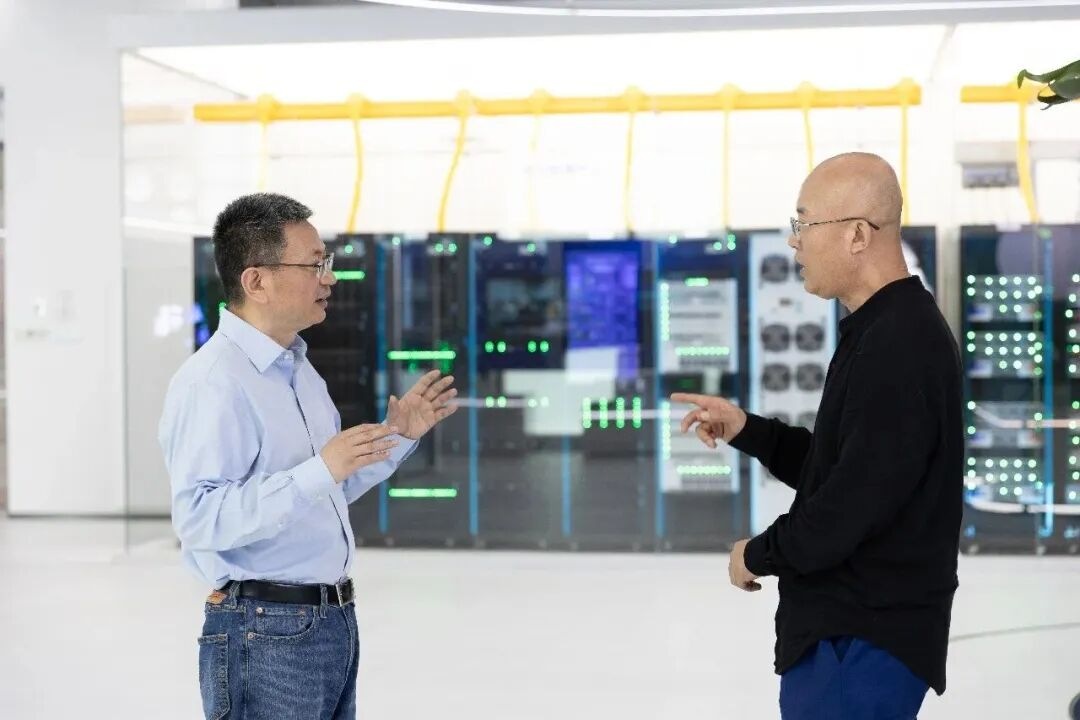 彭震专访交流现场.jpg